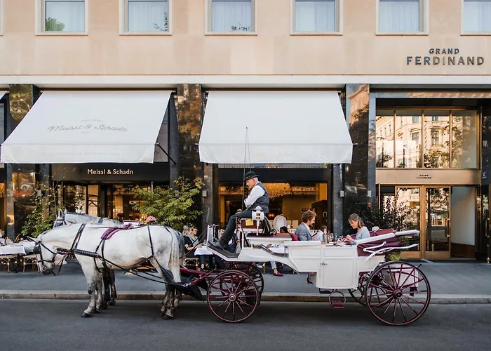 Hotel Grand Ferdinand - Your In The Center