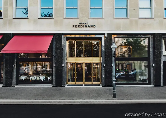 Grand Ferdinand - Your In The Center Hotel