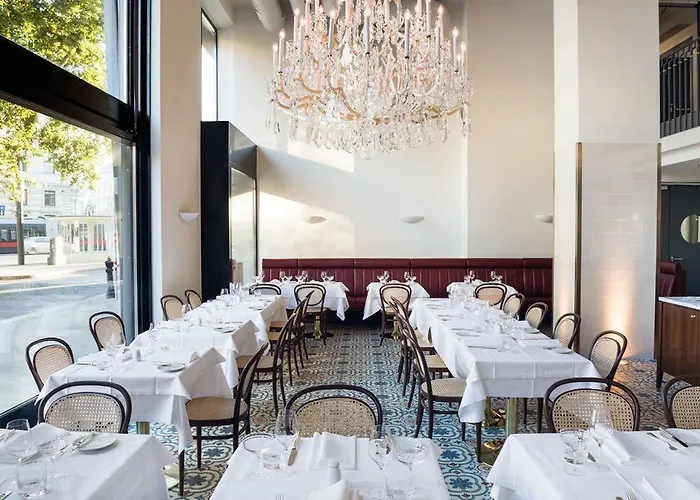 Hotel Grand Ferdinand - Your In The Center 5*